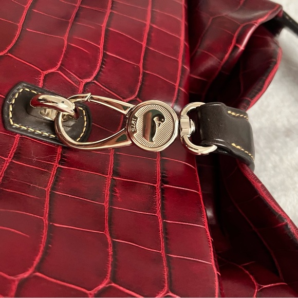 Red Dooney & Bourke Croco Leather Logo Lock Sack - Picture 10 of 10